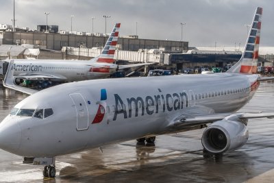 American Airlines Stock Soars 8% as Fuel Costs Drop Below Key Assumptions