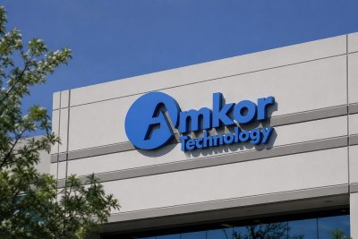 Amkor Technology Gains 6% After Closing $1.15B Convertible Note Deal