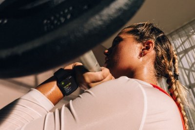 Apple Watch Series 12 Holds $399 Price; Wearables Slump to 7% of Sales