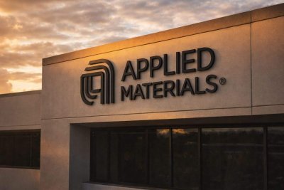 Applied Materials Surges on AI Chip Demand Forecast; Tech Sector Wavers