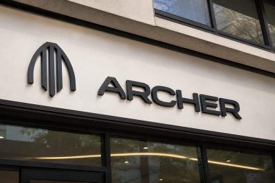 Archer Aviation Slips as Shareholders Await Texas Redomicile Vote
