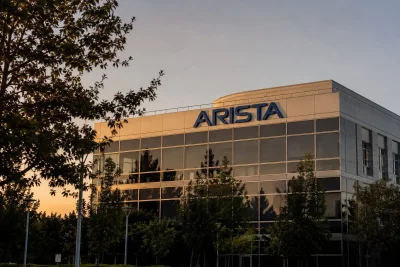 Arista Networks Plunges $15B as Insider Sales Spotlight Rich Valuation