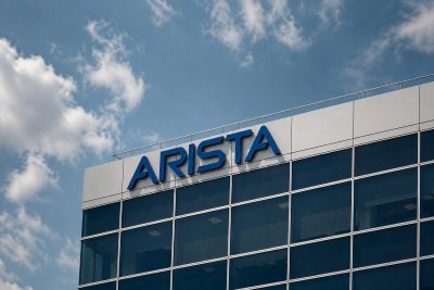 Arista Networks Soars on AI Infrastructure Demand, Nears Record High
