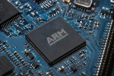 Arm Soars to Record High on AI-Driven Server CPU Demand