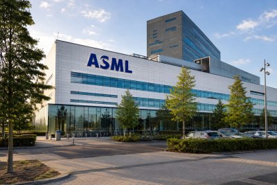 ASML Outshines Rivals as Bond Yields Climb