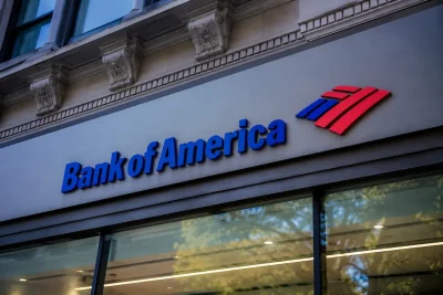 Bank of America's Fee Income Surge Reduces Interest Rate Reliance
