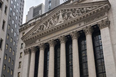 Barclays Sets S&P 500 Target at 7,950, But Modest Upside Masks Key Shift