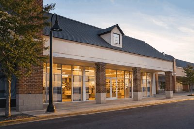 Bath & Body Works Stock Declines Despite Q2 Beat as Tariff Refund Skews Results