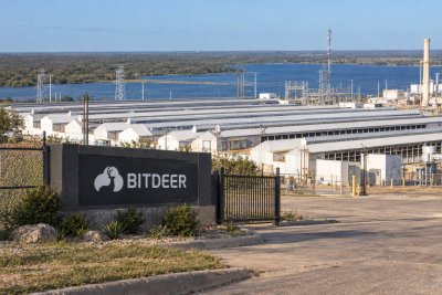 Bitdeer's AI Ambitions: Pipeline or Pipe Dream?