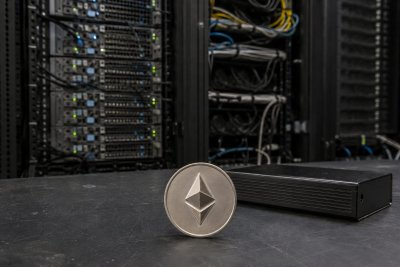 BitMine Stock Slumps 7% as Ether Slide Widens Discount to Crypto Holdings