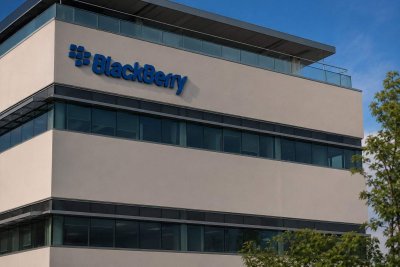 BlackBerry Soars 16% on QNX Strength and FedRAMP Recertification