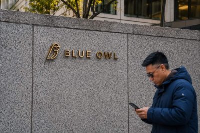 Blue Owl Capital Gains 5% as Private-Credit Demand Holds Steady