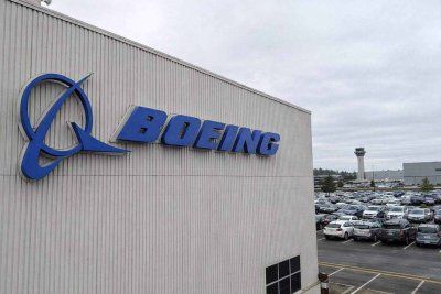 Boeing Showcases Chinook Drone Tech as Commercial Recovery Hinges on Q1 Earnings