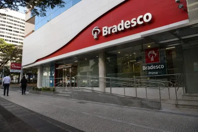Bradesco Shares Edge Higher as Persistent High Rates Pressure Credit Quality