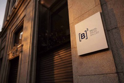 Brazilian Stocks Face GDP Test After Inflation Data Dampens Rate Cut Hopes