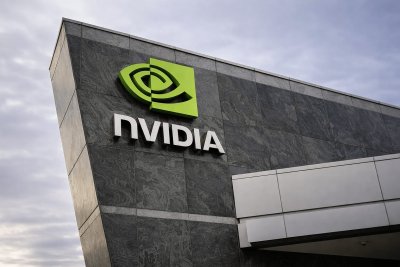Broadcom's Google AI Deal Intensifies Competition with Nvidia