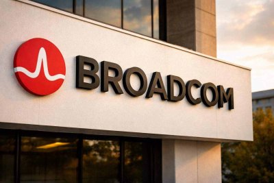 Broadcom's Strategic Moves: 6G Chip Launch and VMware Partner Restructuring
