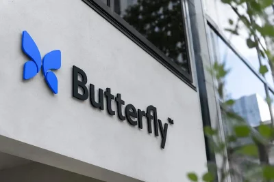 Butterfly Network Surges 56% on Midjourney Scanner Deal, Licensing Potential in Focus