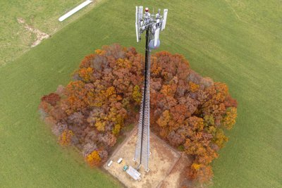 Carriers Seek to Trim 60% of FCC's Satellite Spectrum Plan