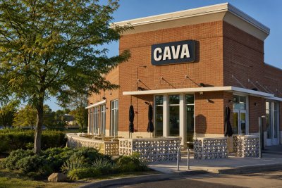 CAVA Shares Surge 16% on Strong Traffic, Boosting Market Value by $1.13B