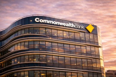 CBA Shares Climb as Rate Outlook Firms, Dividend Nears