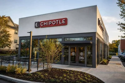 Chipotle Bounces Back Amid Market Selloff; Monday Will Test Rally