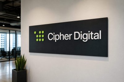 Cipher Digital Plunges 13% as AI Data Center Stocks Slide; Bitcoin Stable