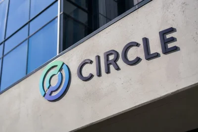 Circle Stock Slides 12% on Short Week as Open USD Threat Looms