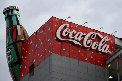 Coke's Market Cap Lead Over Pepsi Balloons to $172 Billion