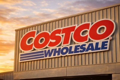 Costco Approaches $1,020 Ahead of Key March Earnings Report