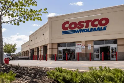 Costco's July Sales Rise 10.7%, But Valuation Concerns Cap Stock Gains