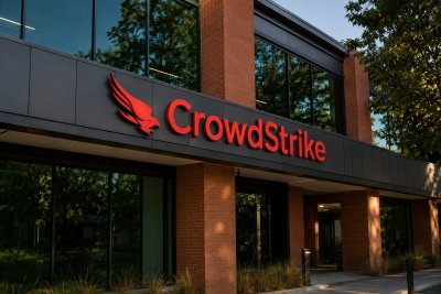 CrowdStrike Slips 5.3% Ahead of Earnings; Options Signal 10% Move