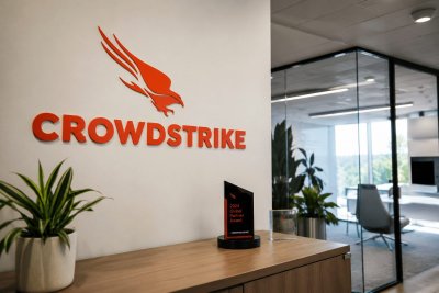 CrowdStrike Surges Past $500 on AI Security Momentum and Partner Initiatives