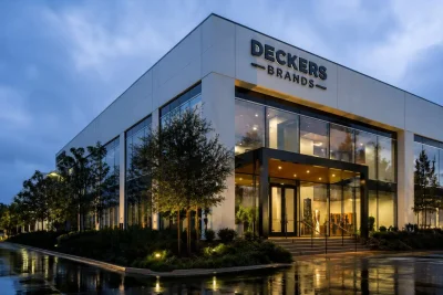 Deckers Outdoor Shares Slide as Buybacks Support EPS Amid Profit Decline