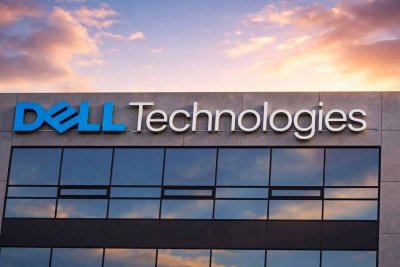 Dell Shares Retreat Amid Private Cloud Expansion and Upcoming Earnings