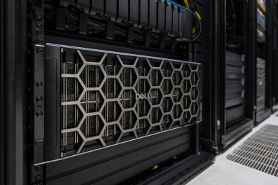 Dell Stock Slips as AI Server Push Raises Margin Concerns