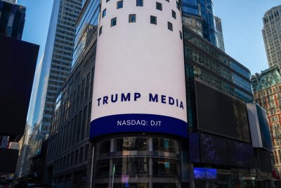 DJT Revenue Plans Clouded by Truth API Legal Challenge