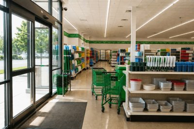 Dollar Tree Stock Drops on Weak Q3 Profit Forecast
