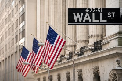 Dow Closes Above 50,000 as AI Rally Lifts S&P 500 and Nasdaq to New Highs