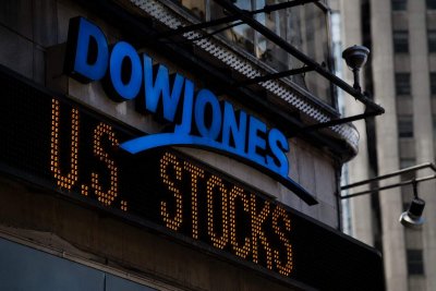 Dow Dips as Inflation Data and Iran Tensions Chill Rally