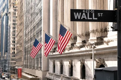 Dow Hits New Record as Tech Selloff Weighs on S&P 500 and Nasdaq