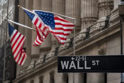 Dow Leads Wall Street Higher as Investors Rotate from AI Chip Stocks