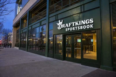DraftKings Slips 3.5% on $200 Promo, Marketing Costs Surge