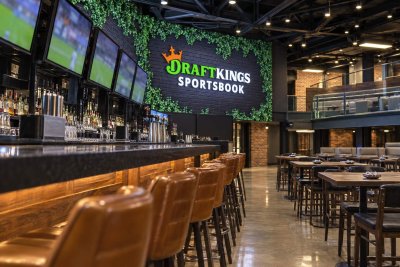 DraftKings Stock Slips 2.2% as Staggered $200 Bonus Bets Target Retention