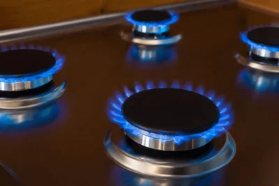 Dutch Regulator Halts Mid-Contract Gas Price Hikes Linked to Carbon Rules