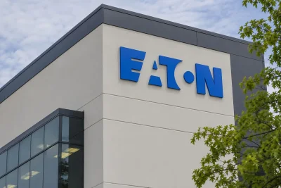 Eaton Outperforms S&P 500, Trades at 40x Earnings