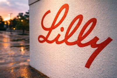Eli Lilly Builds $1.5B Inventory for Obesity Pill Ahead of FDA Decision