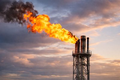 European Gas Prices Retreat Amid Lingering Supply Fears