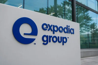 Expedia Shares Tumble on CFO Transition Ahead of Earnings