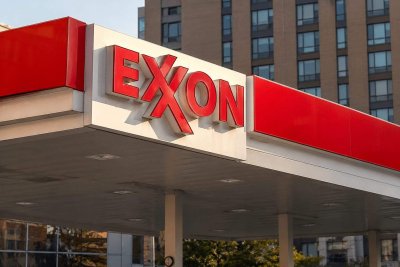 ExxonMobil Shares Fall Despite $5 Billion Q2 Earnings Boost